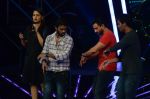 Saif Ali Khan, Sonakshi Sinha at the Promotion of Phantom on the sets of Indian Idol Junior 2015 in Mumbai on 16th Aug 2015